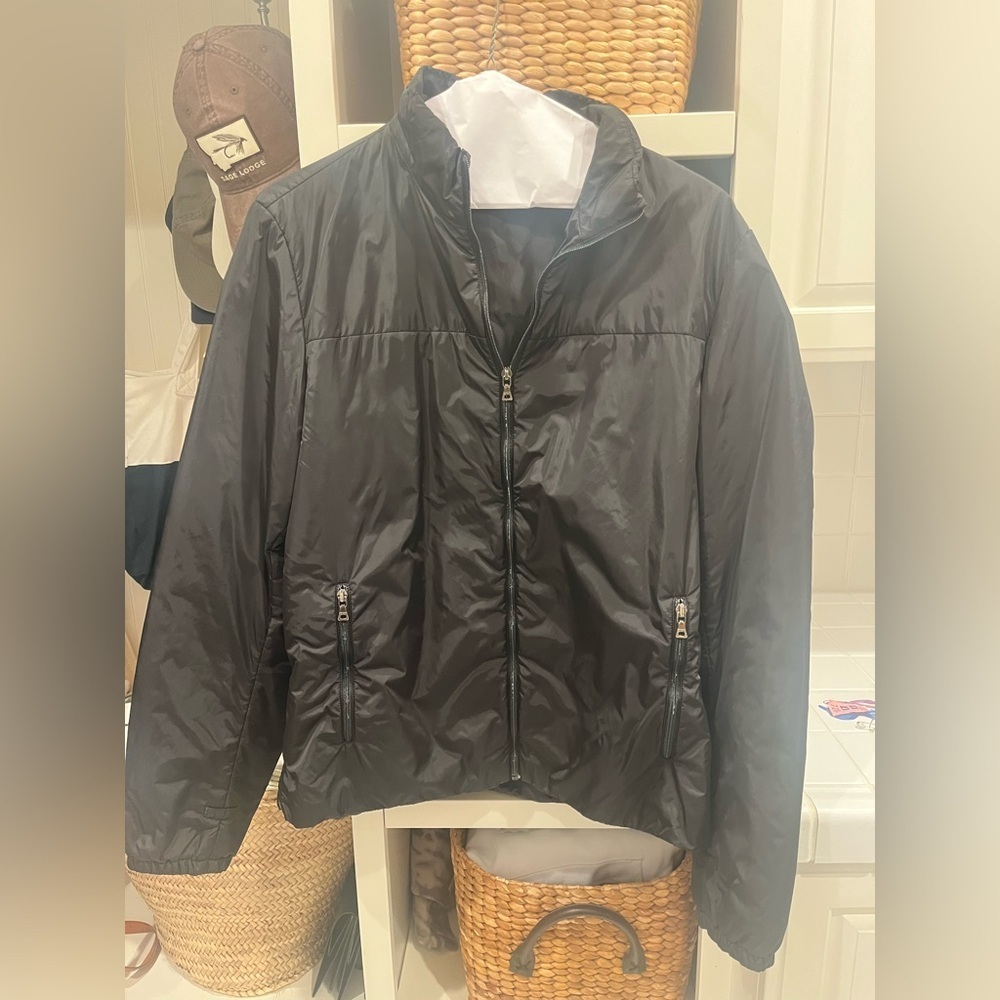 PRADA MENS BLACK JACKET ‎ with Zip Closure